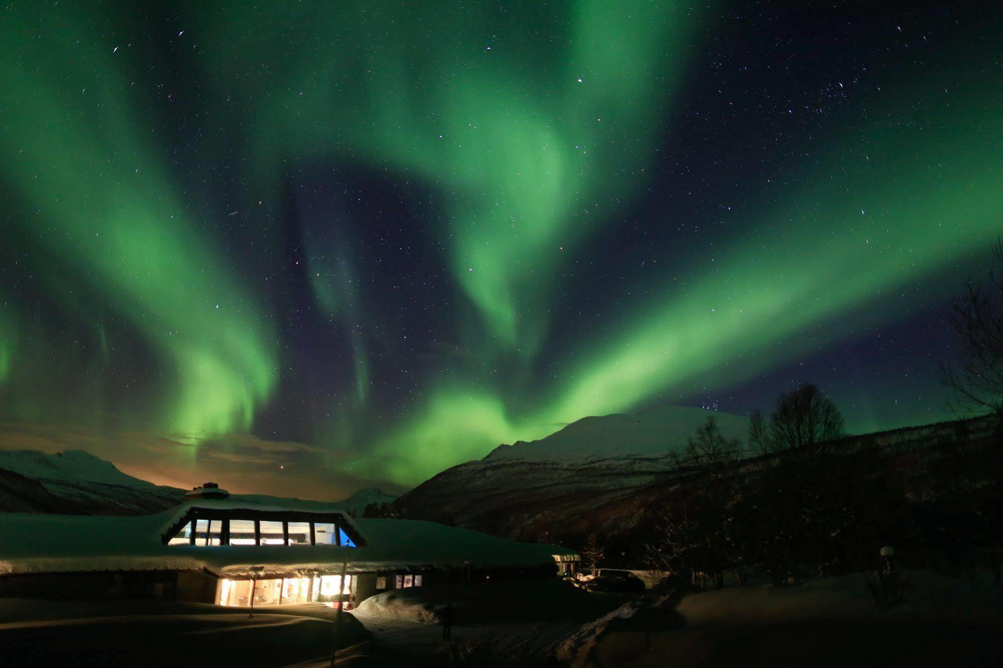Fjellkysten Tennevoll エクステリア 写真